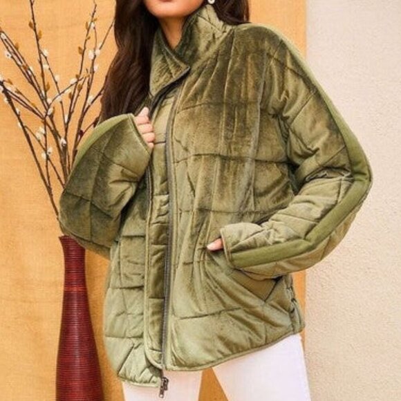 Main Strip Velvet Quilted Jacket - Picture 1 of 10